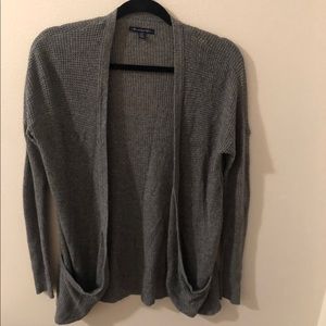 AMERICAN EAGLE CARDIGAN
